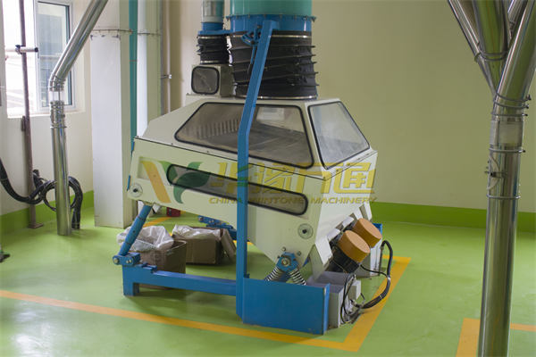 Maize Cleaning and Preparation Machine