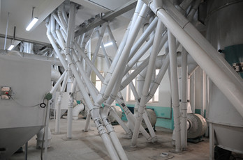 Maize milling plant or corn flour milling plant pipelines